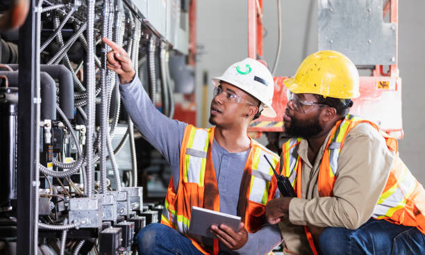 Best Commercial Electrician Services  in Montgomery, OH