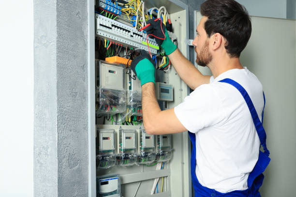 Best Local Electrician Companies  in Montgomery, OH